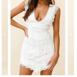 WHITE COCKTAIL LACE MINI DRESS
